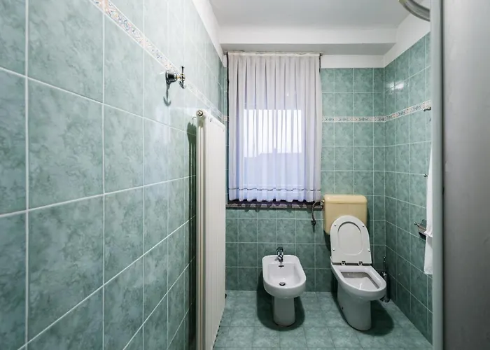 Hisa Orel Apartmán *