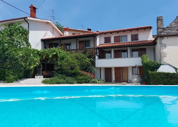 Hisa Orel Apartmán Kriz